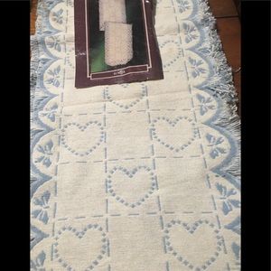 Vintage Table Runner-Closet clear out!😄